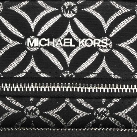 Michael Kors NWT Jet Set black and silver crossbody with guitar strap - Picture 8 of 13